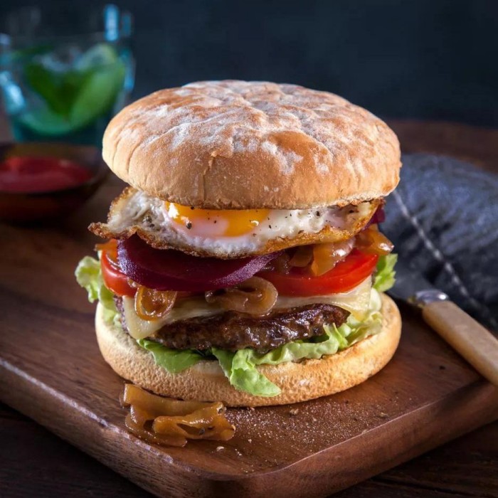 Aussie Burgers — The Burger Lab